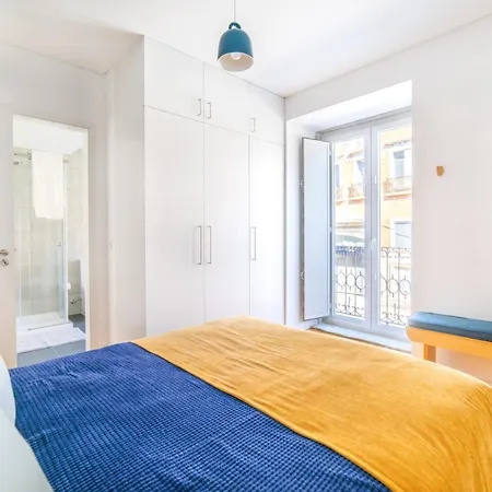 Blue By The River 2 - Elegant Two-bedroom In Santos *