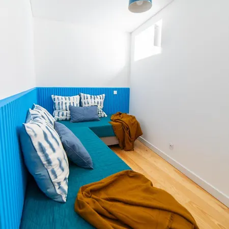 Blue By The River 2 - Elegant Two-bedroom In Santos リスボン